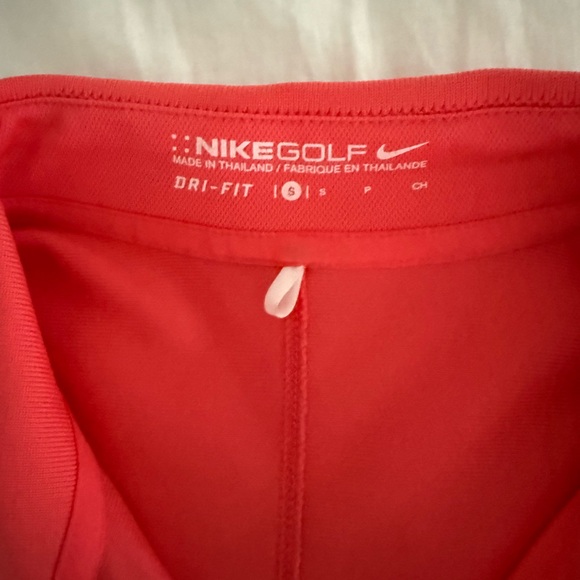 Nike Women's Coral polo Shirt - Picture 2 of 2